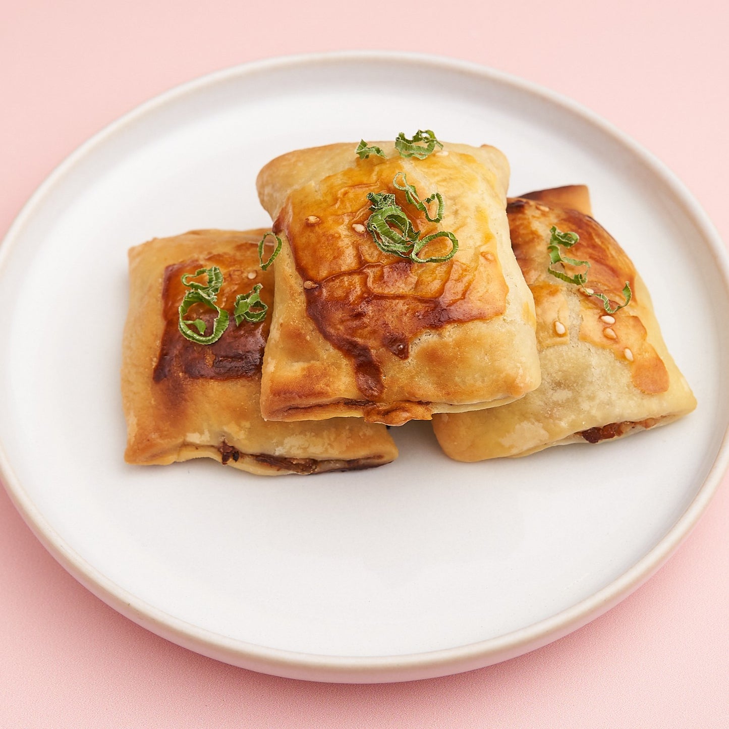 Char Siu Su Buttery pastry with BBQ Pork (20 pcs)